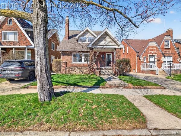 5019 Maple Street, Dearborn, MI 48126