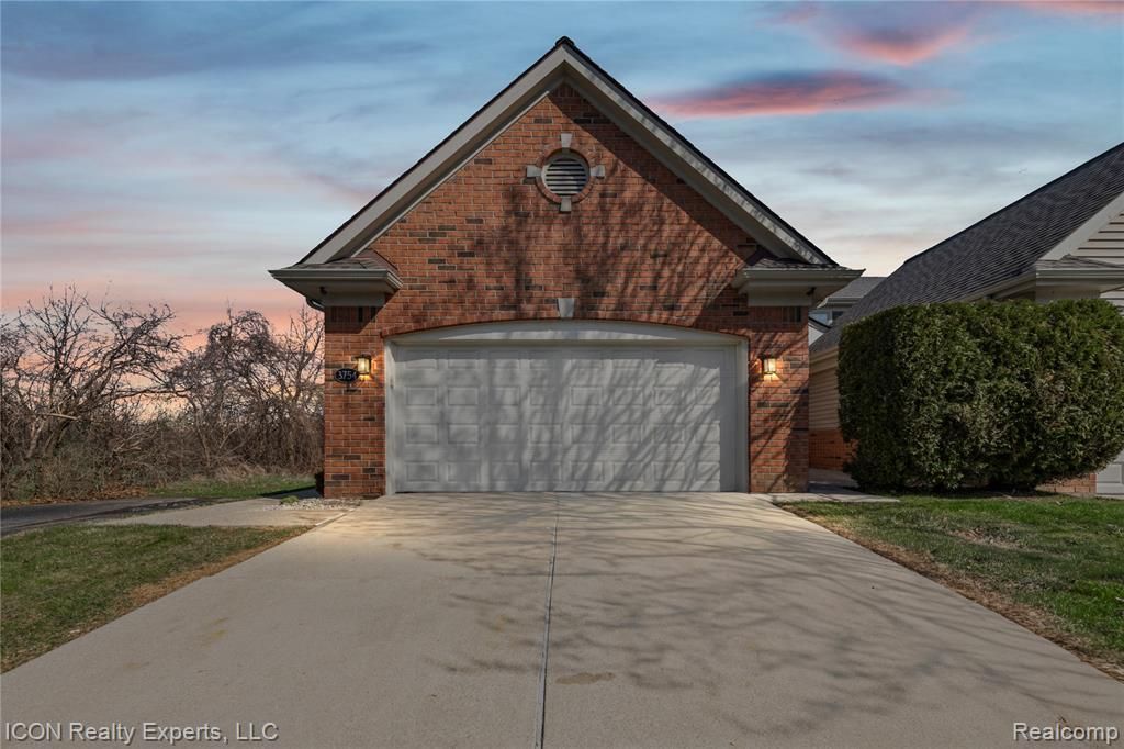 3754 Knightbridge Circle, Sterling Heights, MI 48314 Main Photo