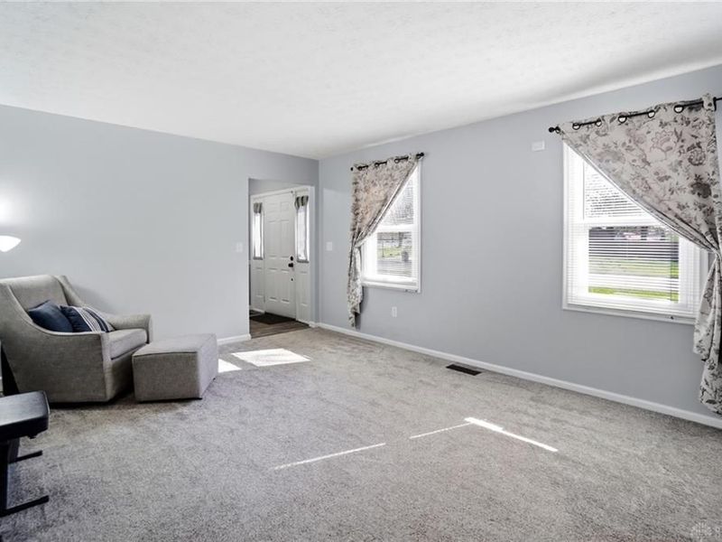 7851 Millerton Drive, Centerville, OH 45459 Photo 10