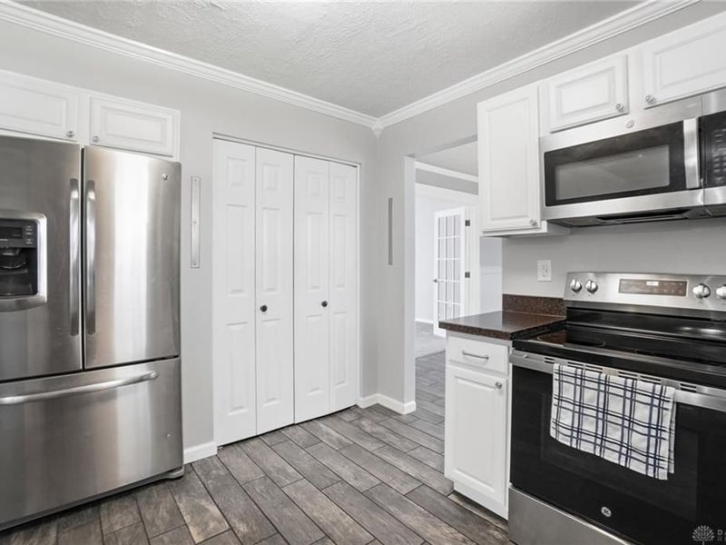 7851 Millerton Drive, Centerville, OH 45459 Photo 18