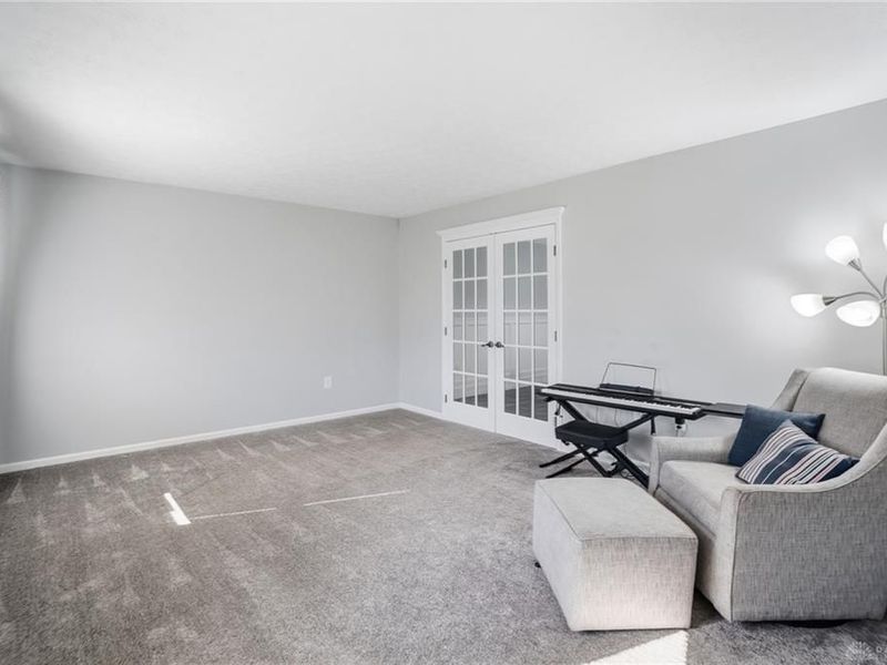 7851 Millerton Drive, Centerville, OH 45459 Photo 8