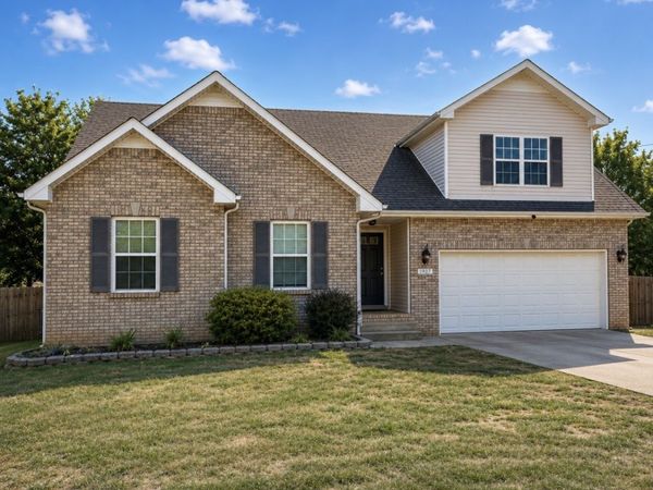 1927 Needmore Rd, Clarksville, TN 37042