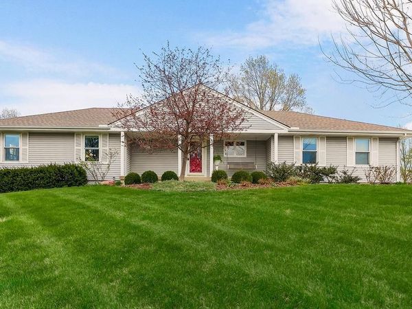 18604 152nd Street, Basehor, KS 66007