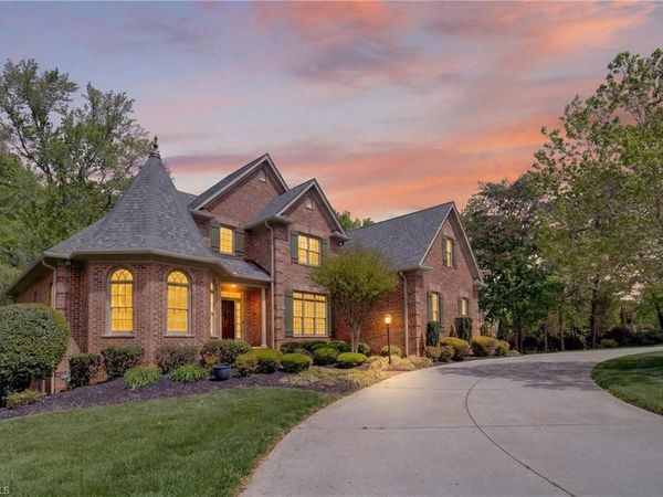 8144 Zinfandel Drive, Kernersville, NC 27284