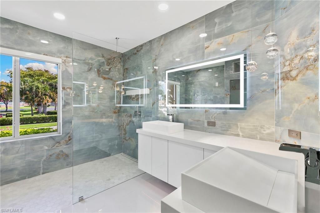 741 Holly Ct , Marco Island, FL 34145 Photo