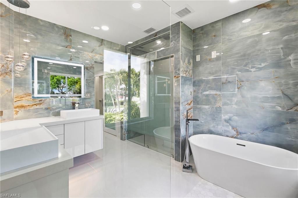 741 Holly Ct , Marco Island, FL 34145 Photo