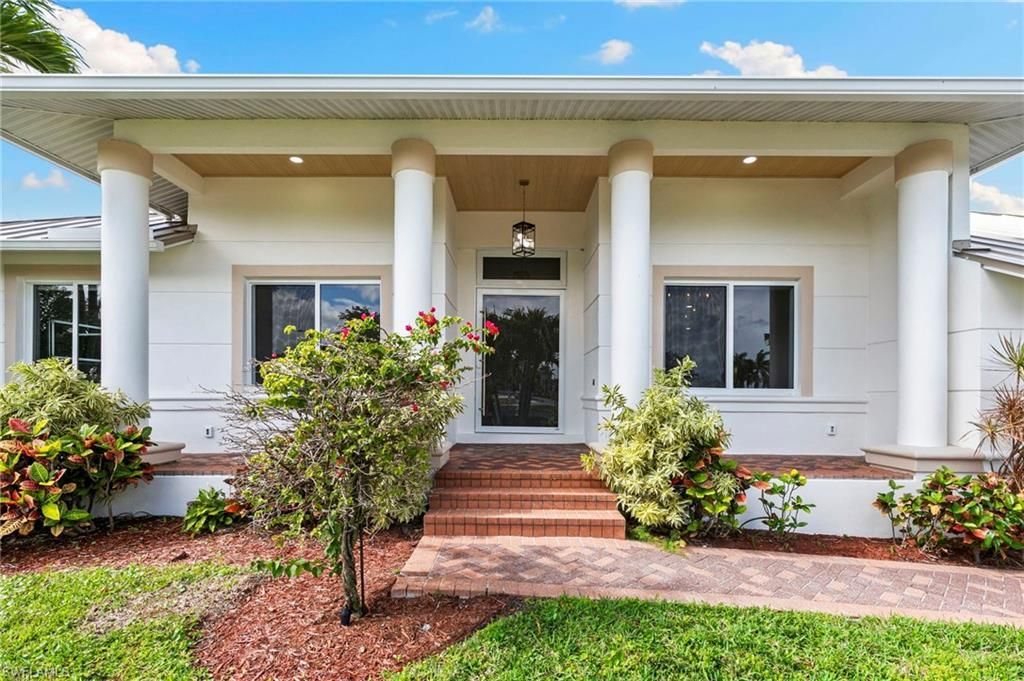 741 Holly Ct , Marco Island, FL 34145 Photo