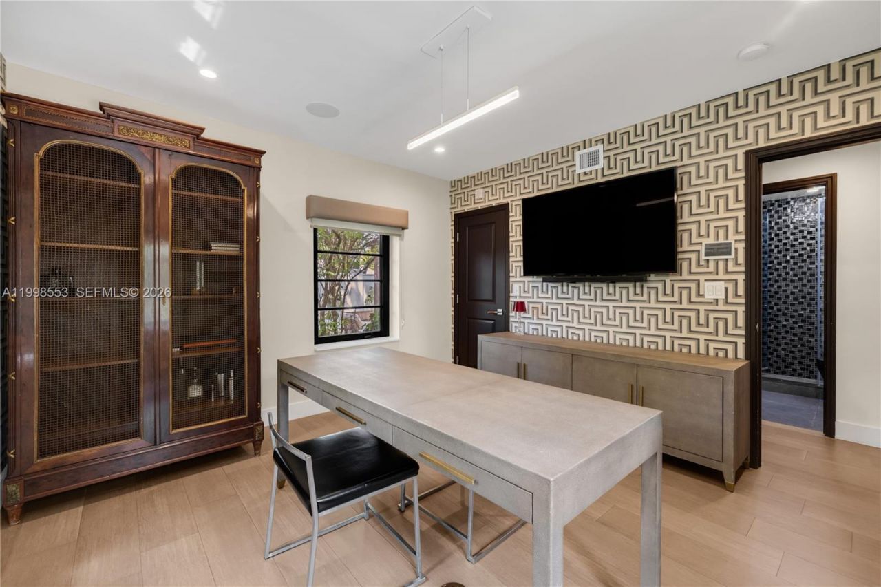 1001 NE 96th St , Miami Shores, FL 33138 Photo