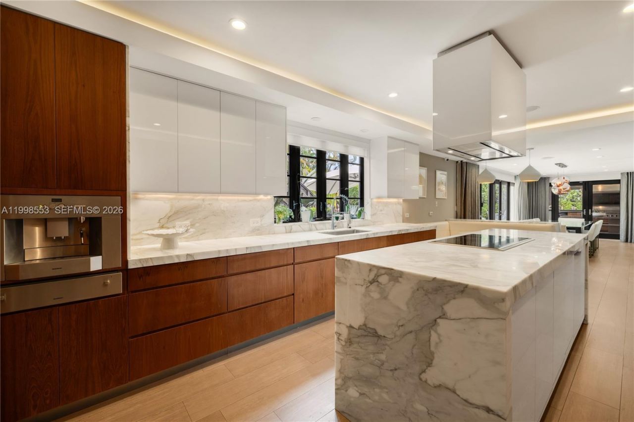 1001 NE 96th St , Miami Shores, FL 33138 Photo