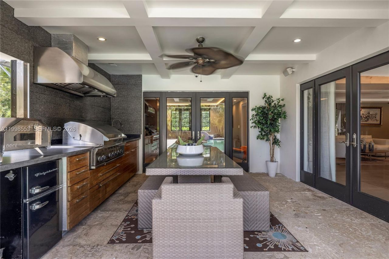 1001 NE 96th St , Miami Shores, FL 33138 Photo