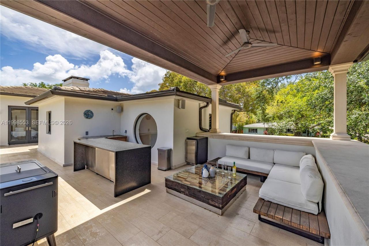 1001 NE 96th St , Miami Shores, FL 33138 Photo