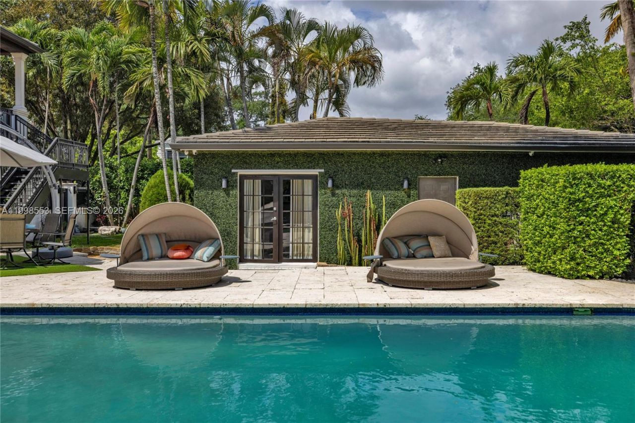 1001 NE 96th St , Miami Shores, FL 33138 Photo