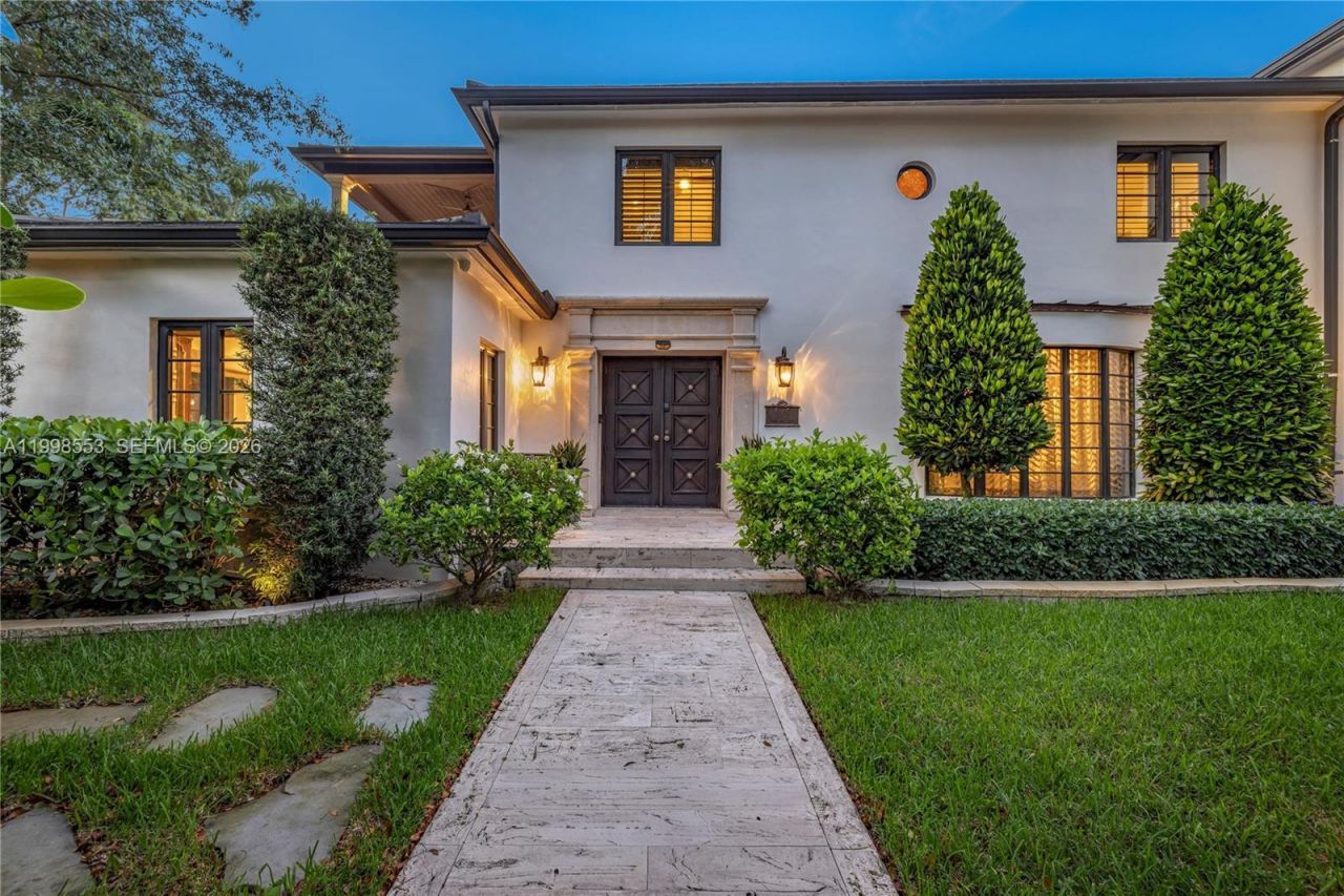 1001 NE 96th St , Miami Shores, FL 33138 Photo