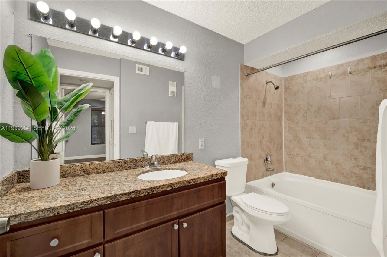 15570 SW 105th Ln, Unit 1717, Miami, FL 33196 Photo