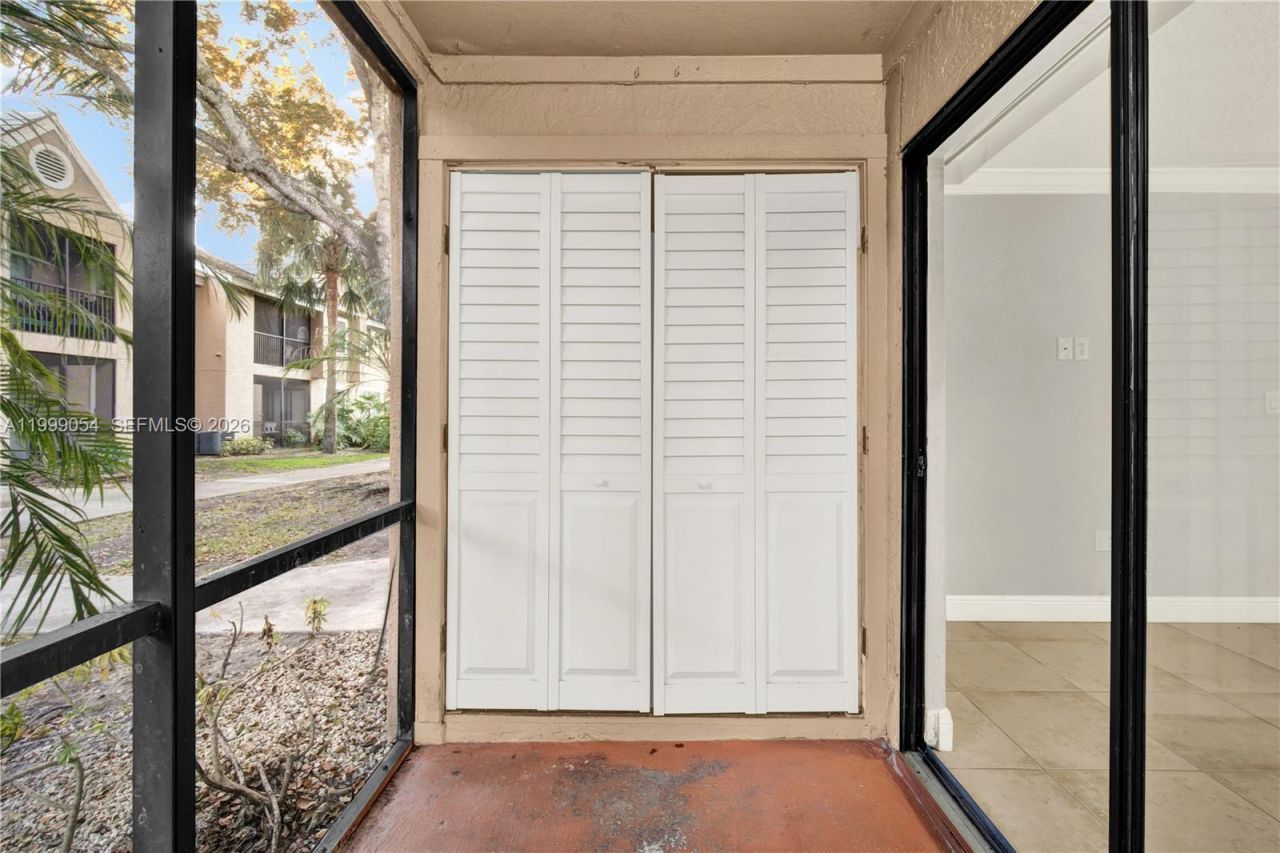 15570 SW 105th Ln, Unit 1717, Miami, FL 33196 Photo