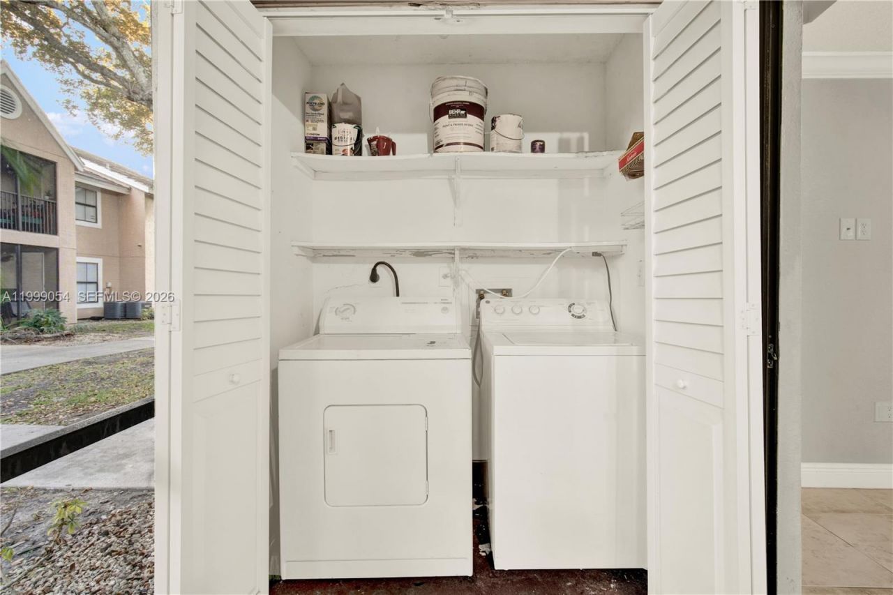 15570 SW 105th Ln, Unit 1717, Miami, FL 33196 Photo