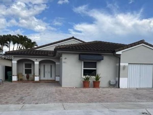 6931 SW 159th Pl , Miami, FL 33193