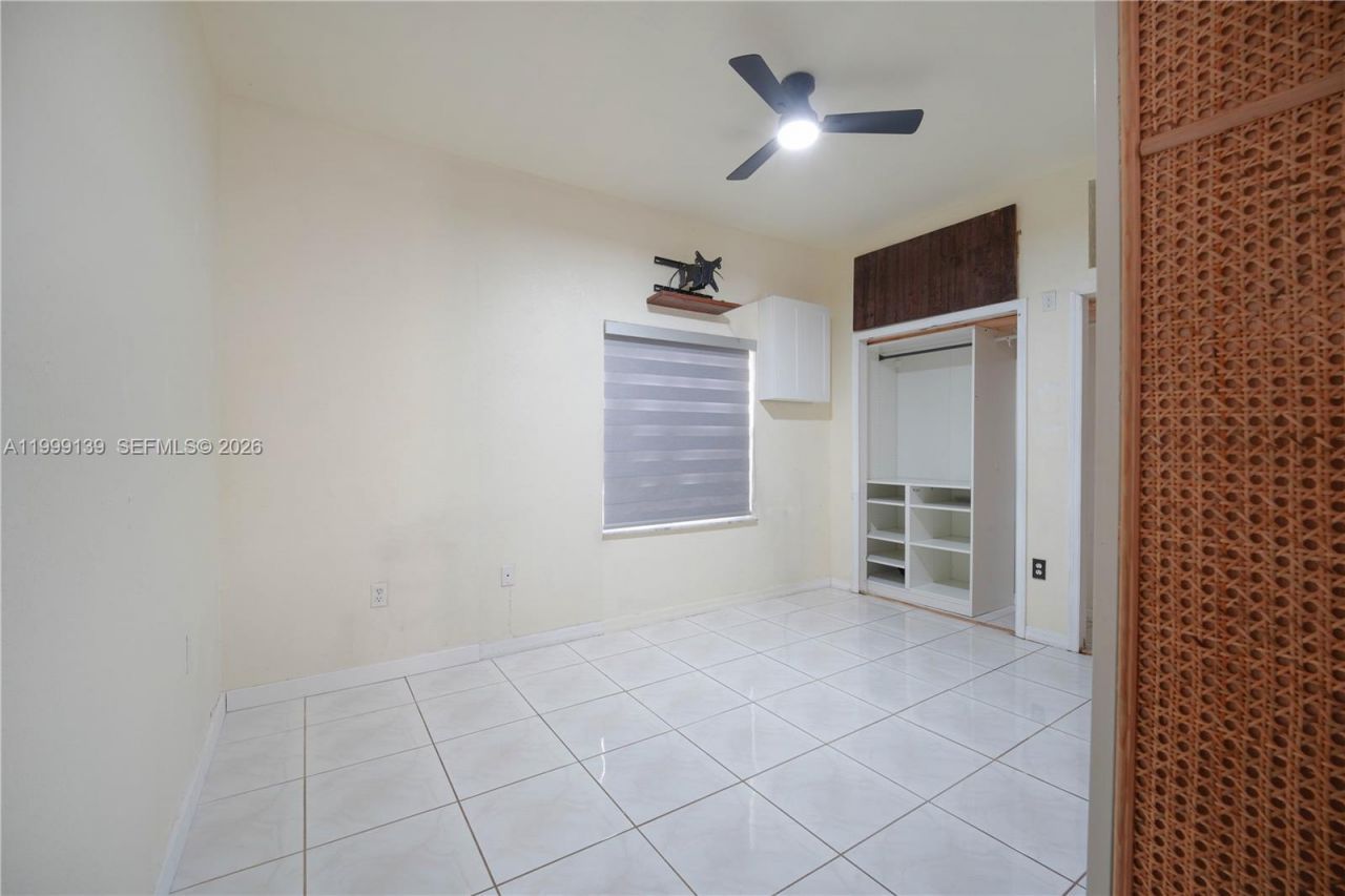 6931 SW 159th Pl, Miami, FL 33193 Photo