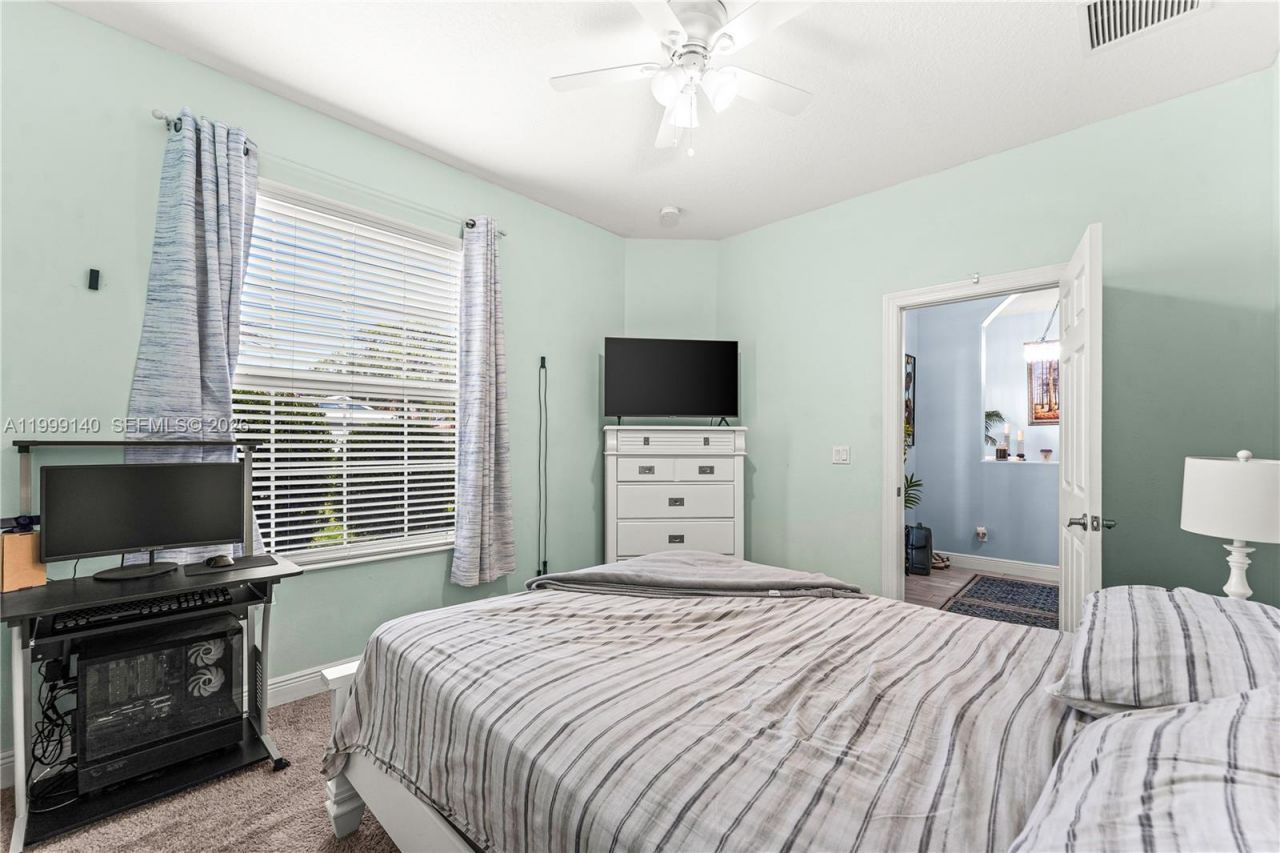 898 SW Curtis St, Port Saint Lucie, FL 34983 Photo