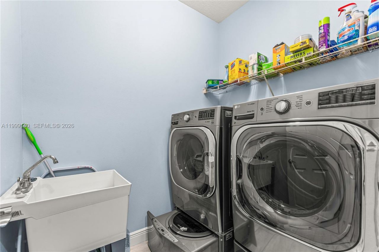 898 SW Curtis St, Port Saint Lucie, FL 34983 Photo