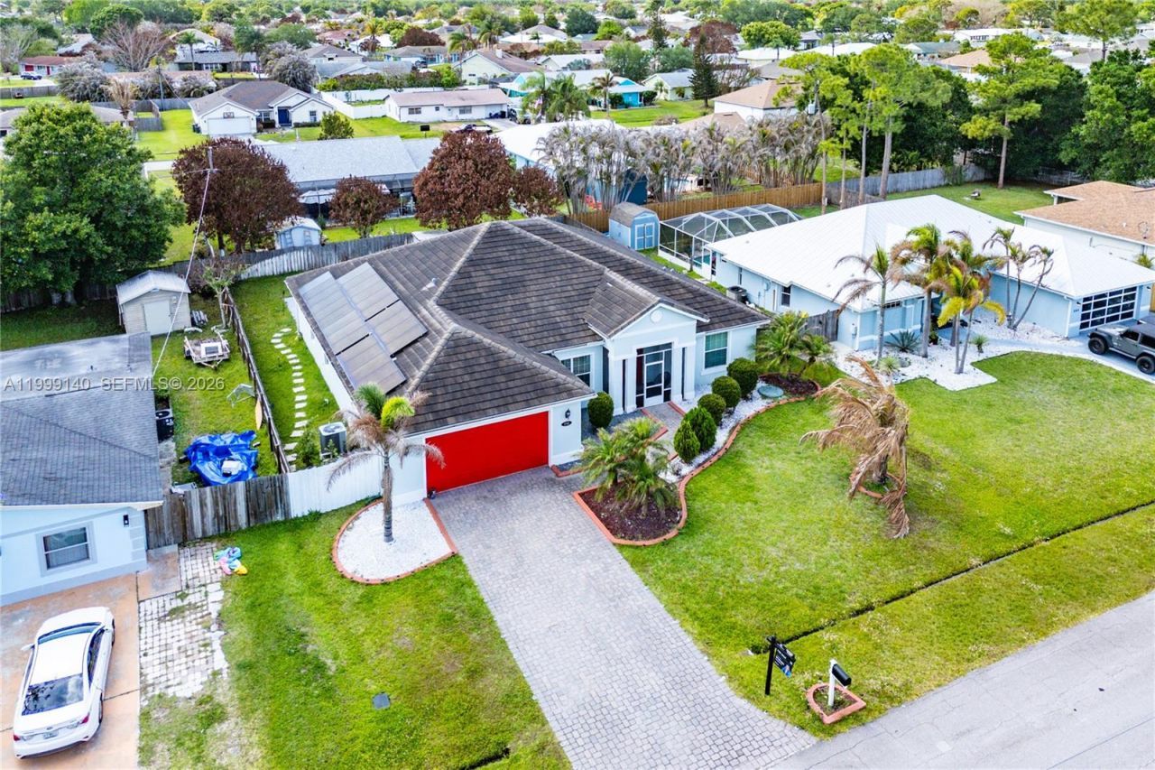 898 SW Curtis St, Port Saint Lucie, FL 34983 Photo