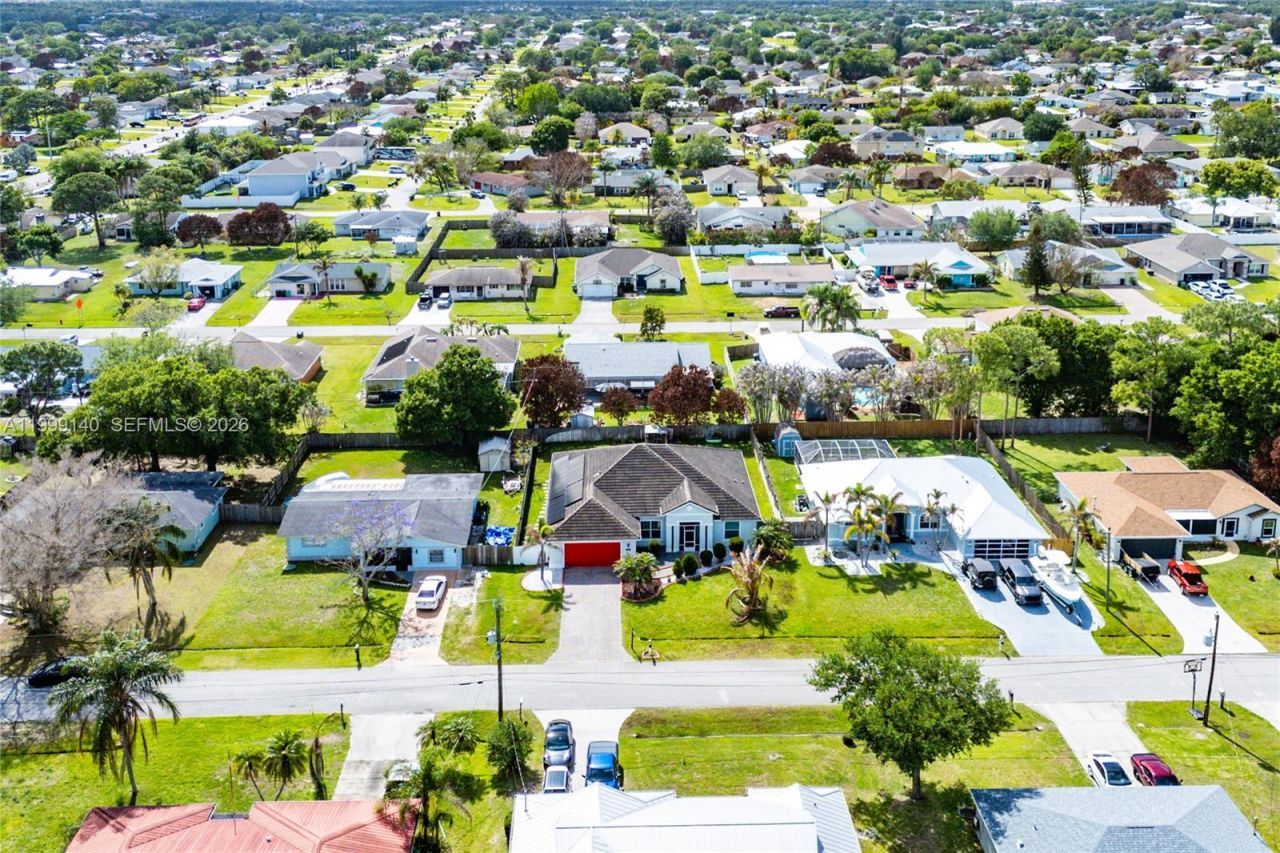 898 SW Curtis St, Port Saint Lucie, FL 34983 Photo