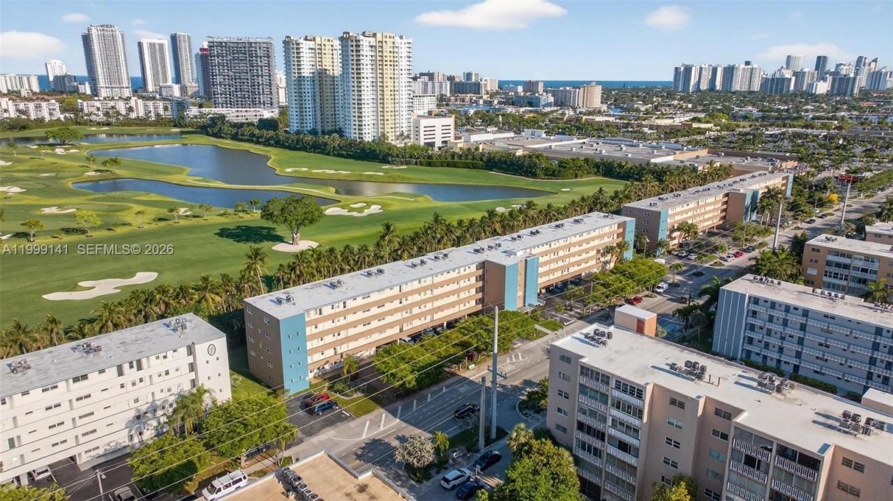 300 NE 14th Ave , Unit 505, Hallandale Beach, FL 33009 Photo