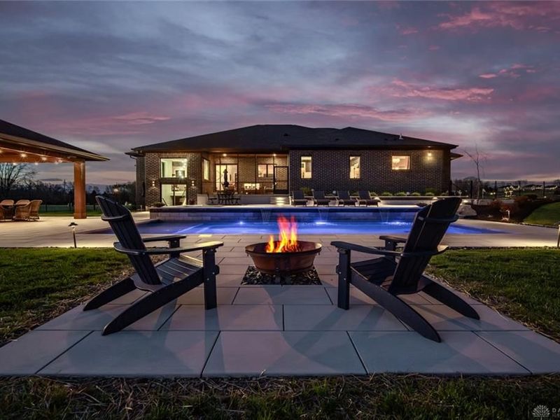 4045 Heritage Crossing, Lebanon, OH 45036 Photo 8