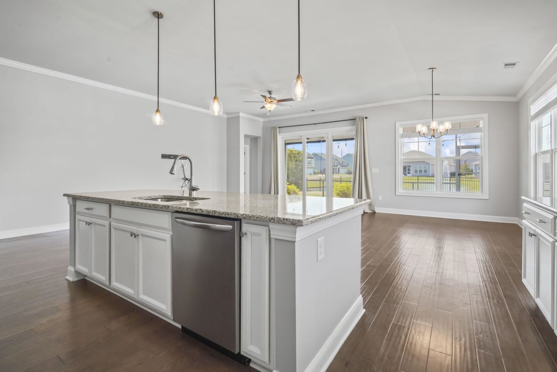 105 Bucky Loop Photo 13