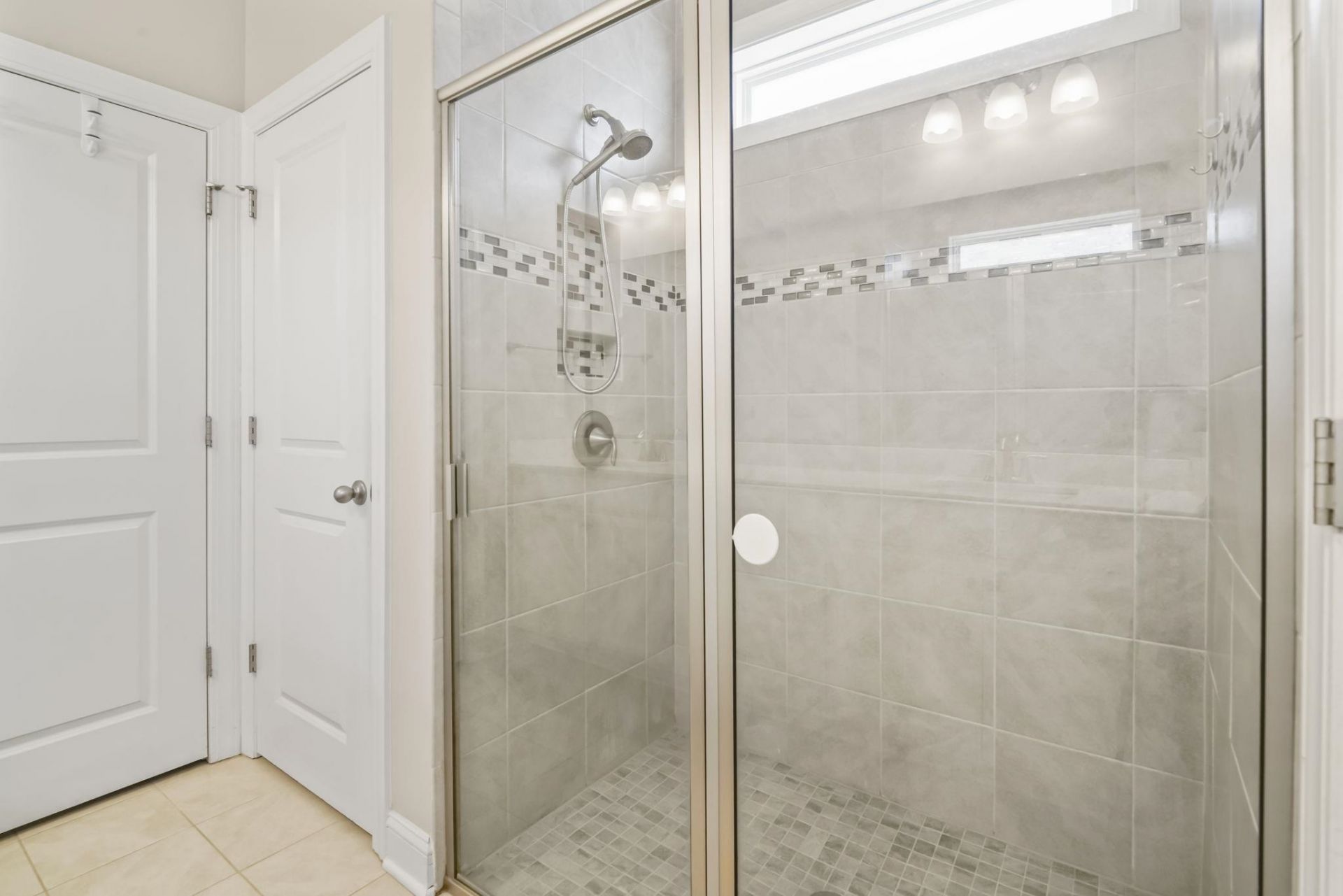 105 Bucky Loop Photo 28