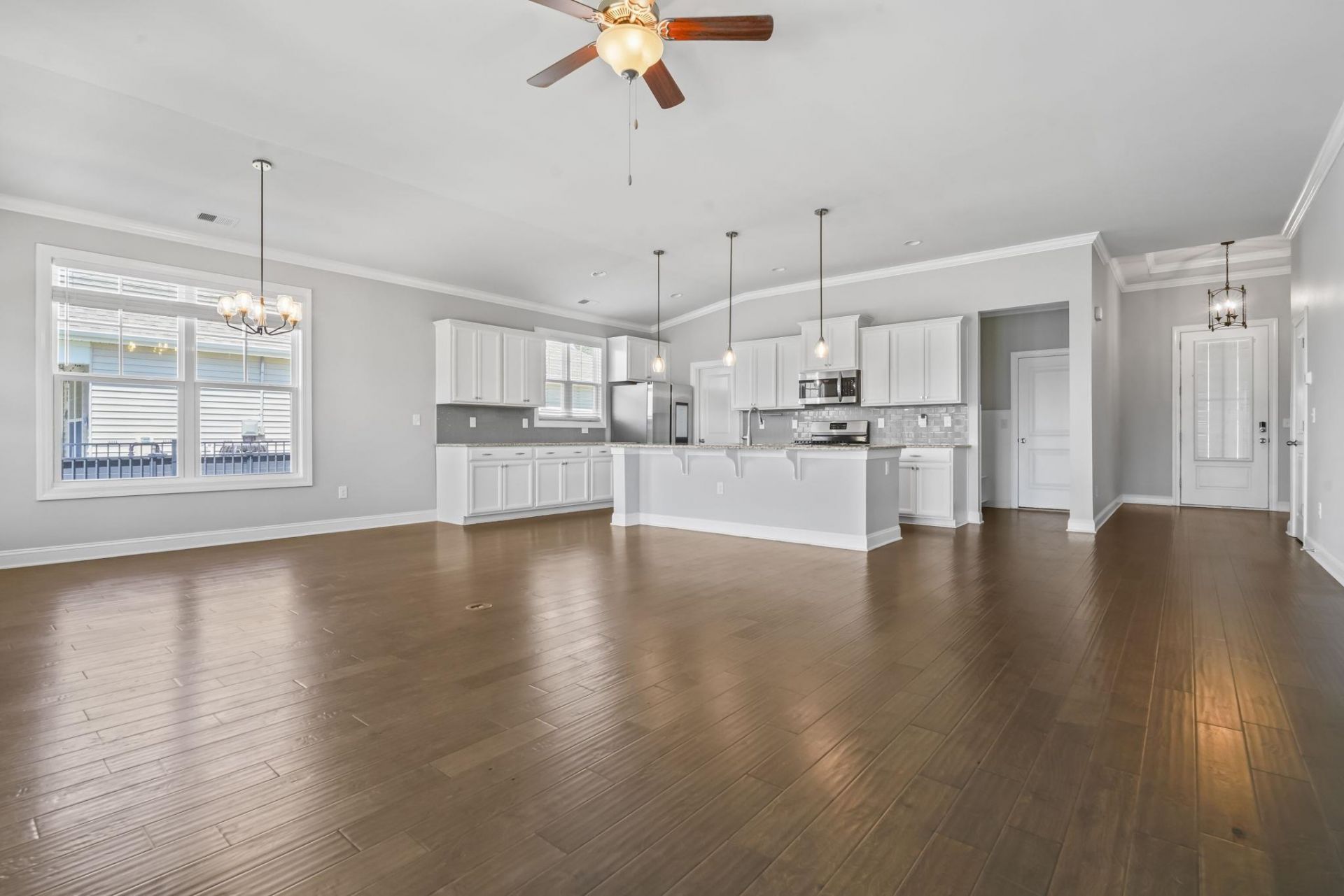 105 Bucky Loop Photo 7