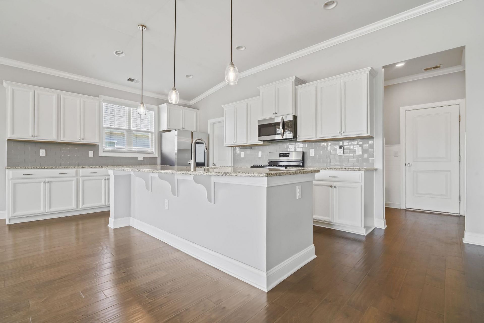 105 Bucky Loop Photo 9