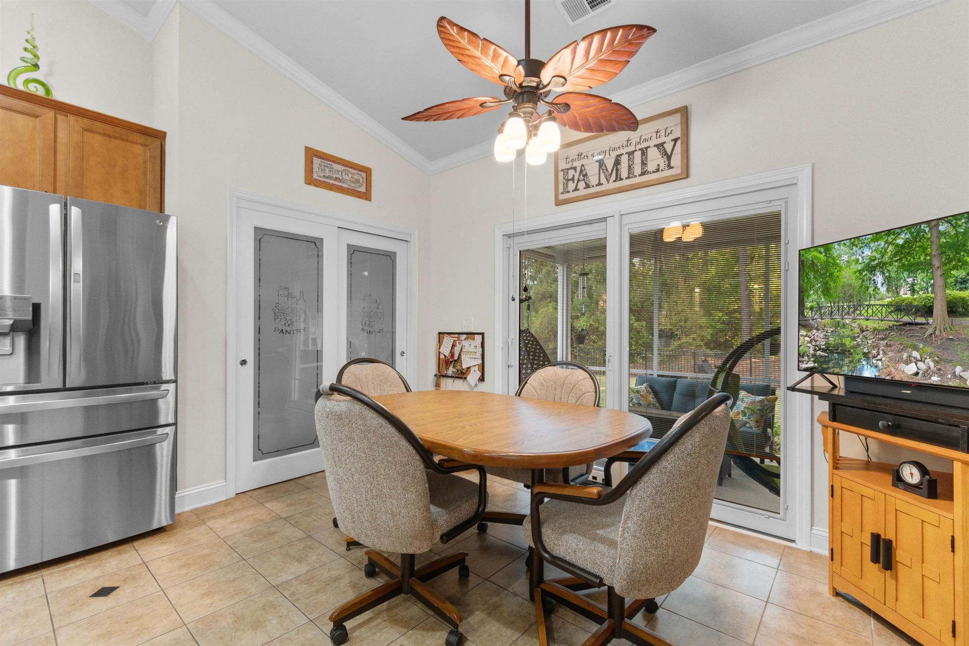 244 Tilly Ct. Photo 12