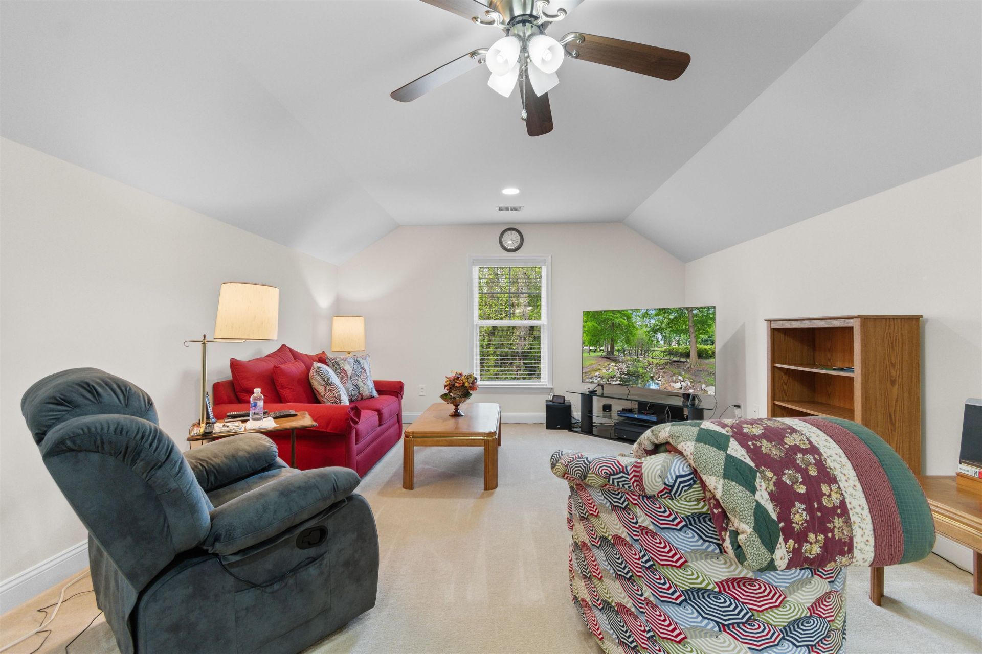 244 Tilly Ct. Photo 31