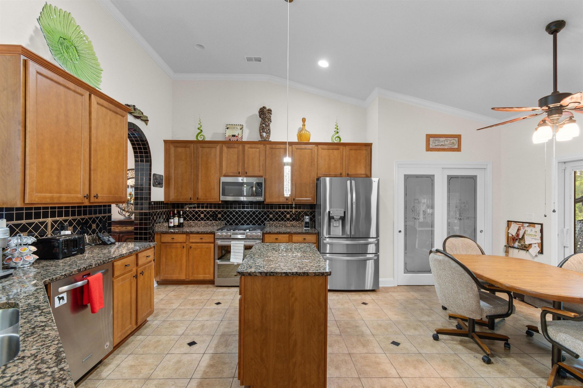 244 Tilly Ct. Photo 7