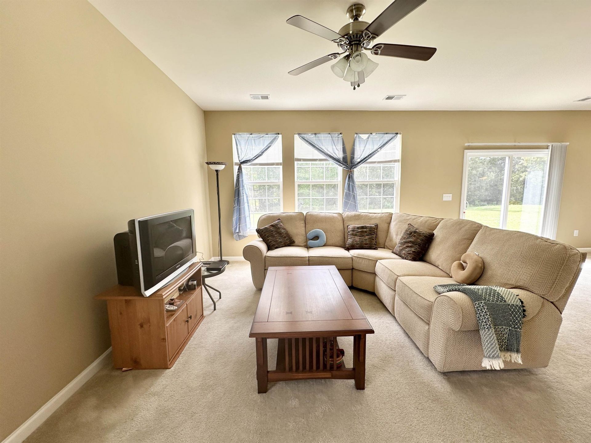 1308 Wellfound Ct. Photo 8