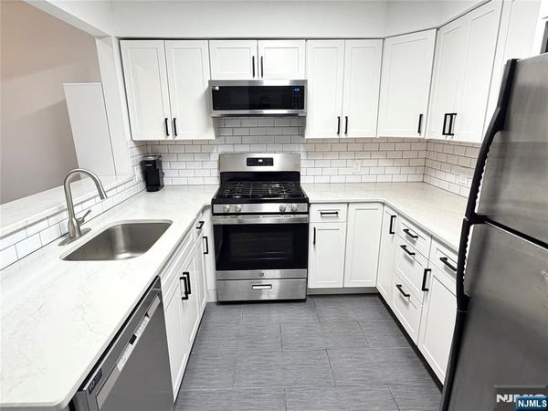 212 Westchester Court 3507, Unit 3507, UNION, NJ 07083