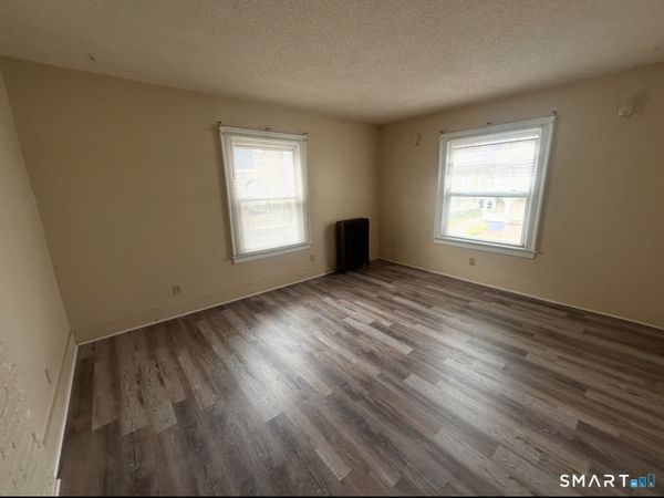 26-28 Lenox , Hartford, CT 06120