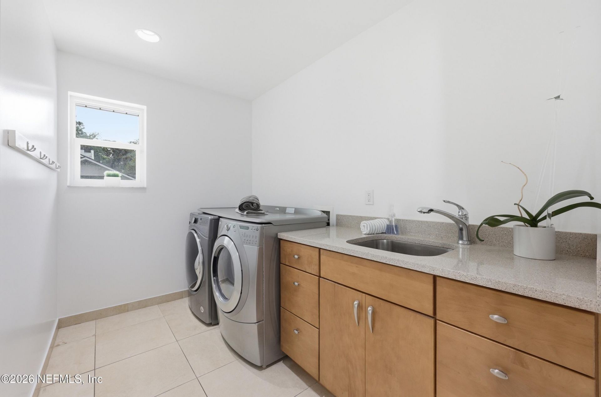 8071 Pine Lake Road, Jacksonville, FL 32256 Photo