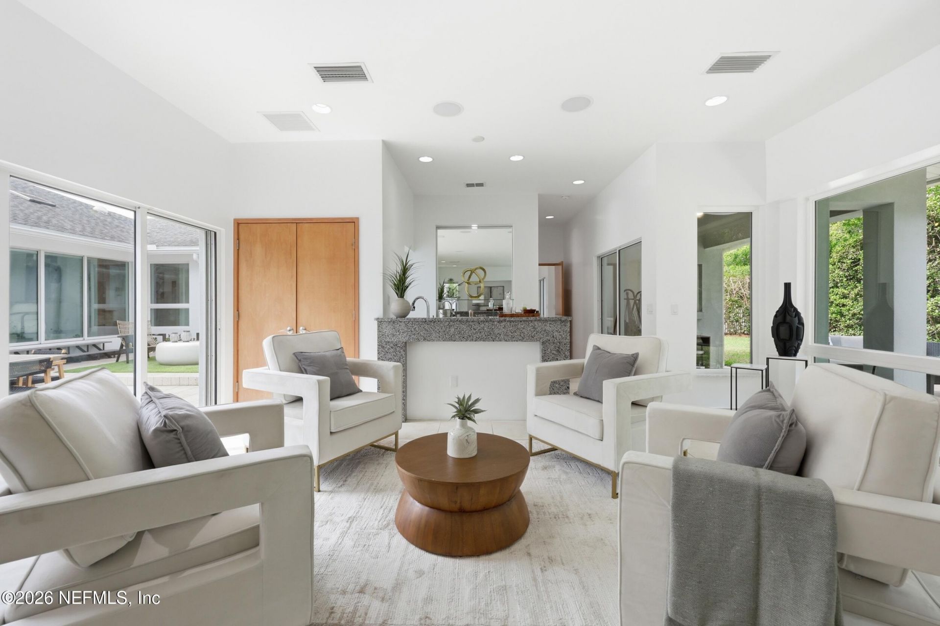 8071 Pine Lake Road, Jacksonville, FL 32256 Photo