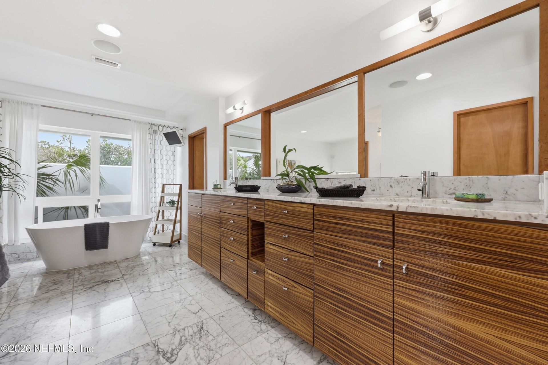 8071 Pine Lake Road, Jacksonville, FL 32256 Photo