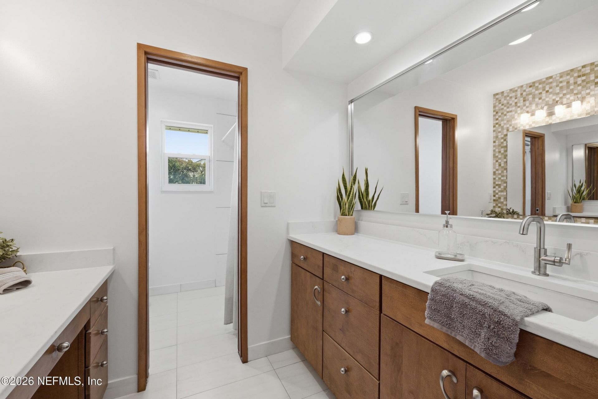 8071 Pine Lake Road, Jacksonville, FL 32256 Photo