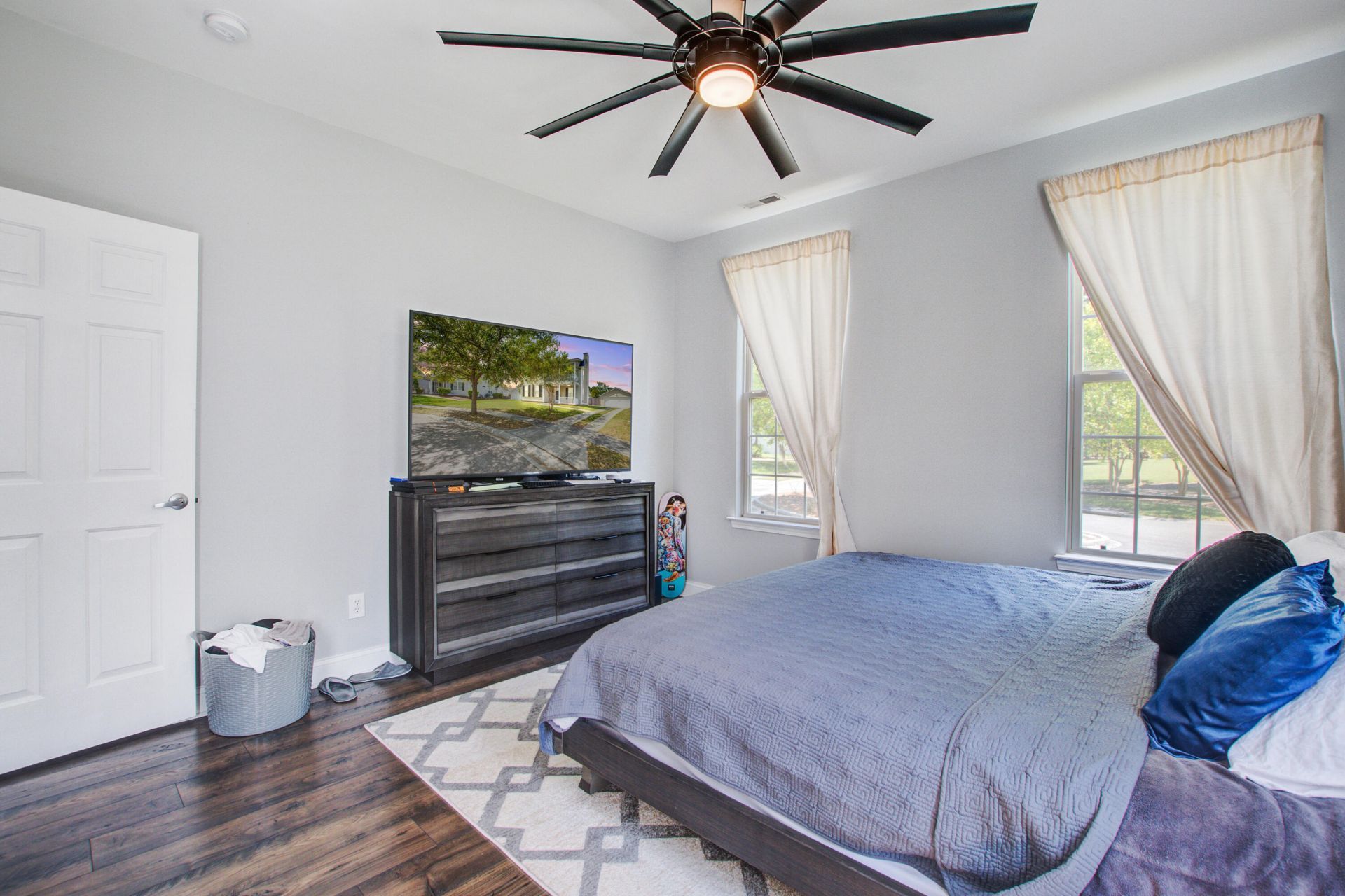 129 Full Moon Court Photo 25