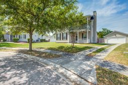 129 Full Moon Court photo 4