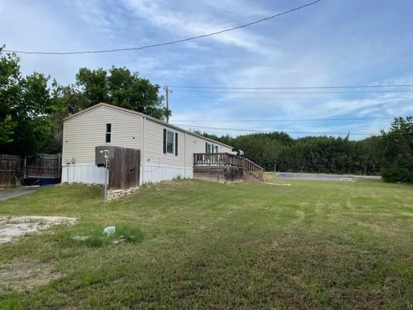 820 Ports O Call Drive, Granbury, TX 76048