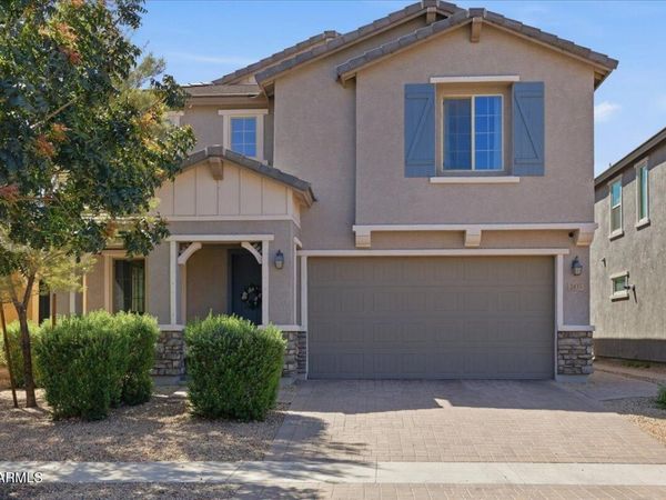 2435 E Saint Catherine Avenue, Phoenix, AZ 85042