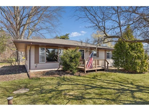 694 Glover Road, River Falls, WI 54022