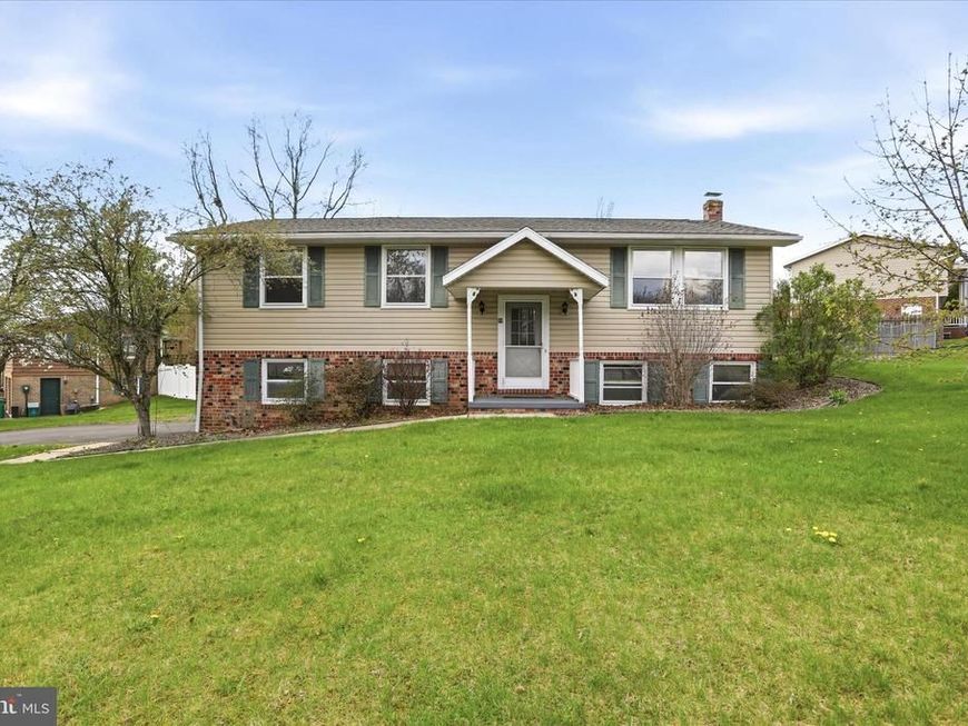 99 Jameslee Drive , Chambersburg, PA 17202 Main Photo