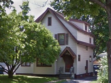 715 Genesee Park Boulevard, Rochester, NY 14619