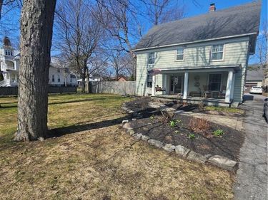 204 S Broad Street, Sackets Harbor, NY 13685